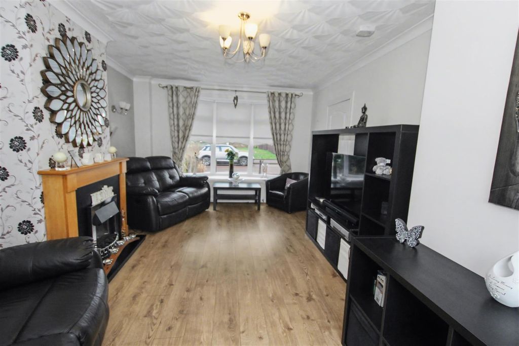 Property photo 2 of 13 2.Jpg