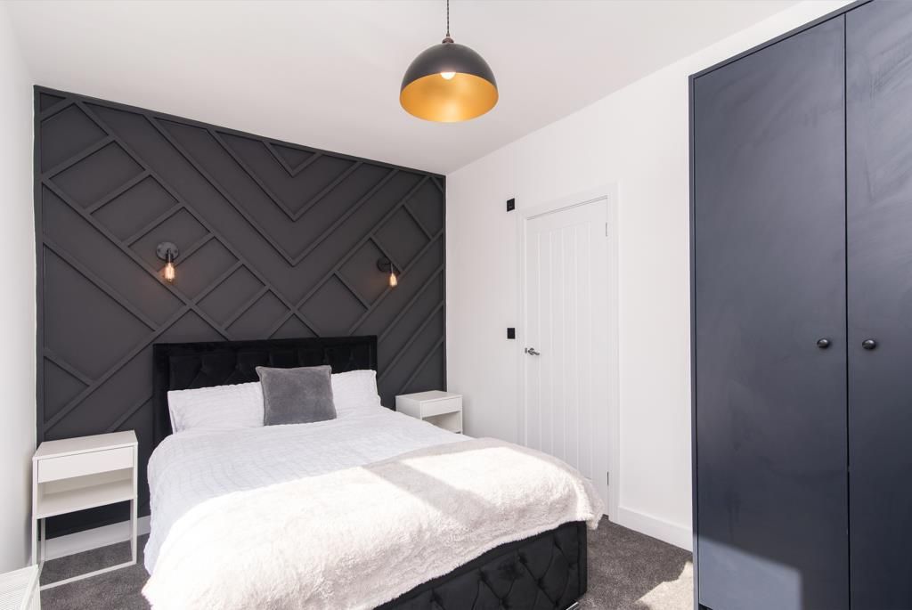 Property photo 1 of 17 17 Elm av H Res (20 Of 35).Jpg