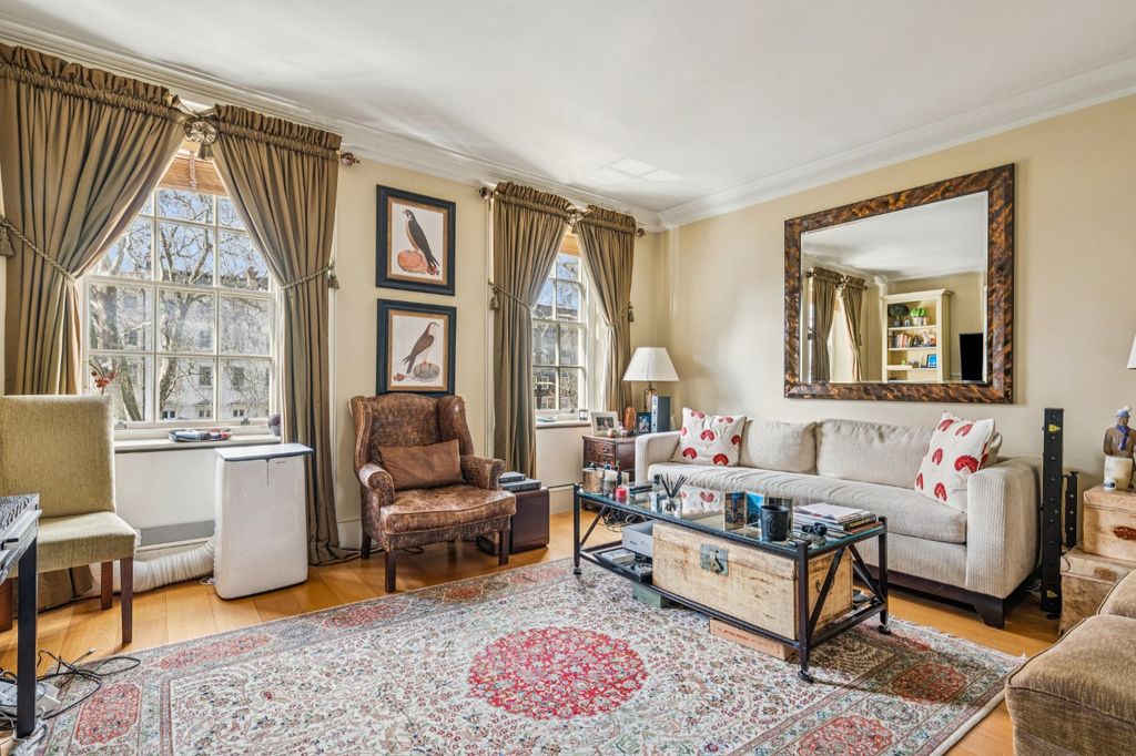 Property photo 3 of 8