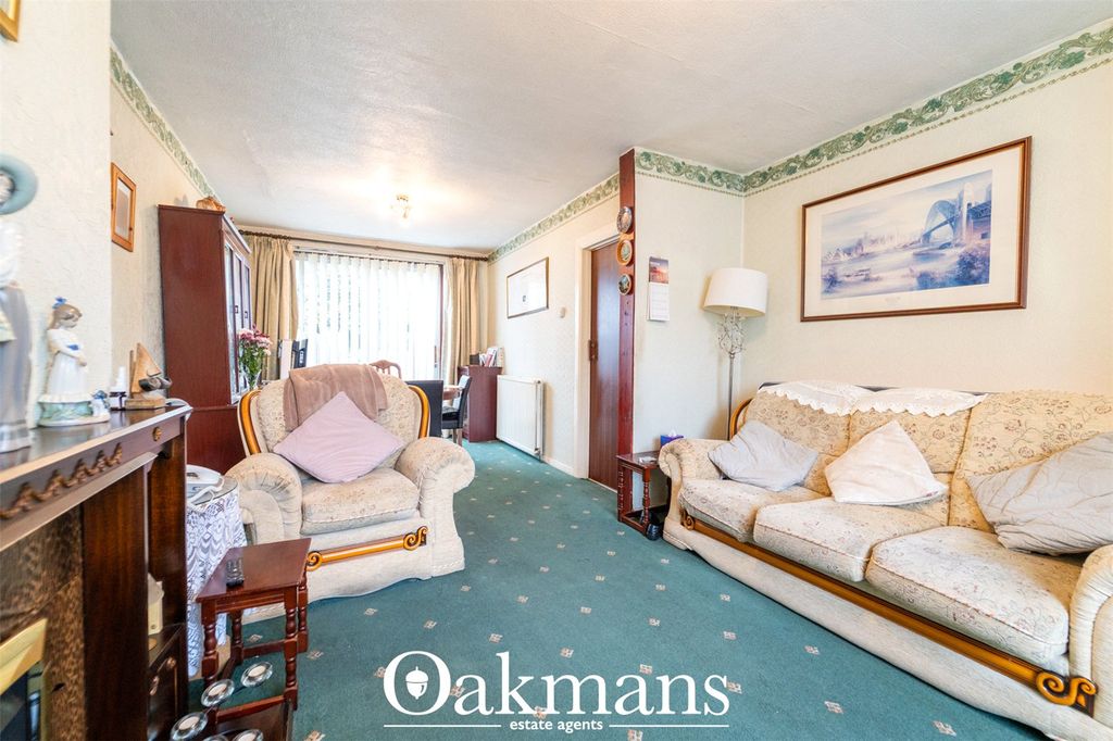 Property photo 2 of 23 Picture No. 27