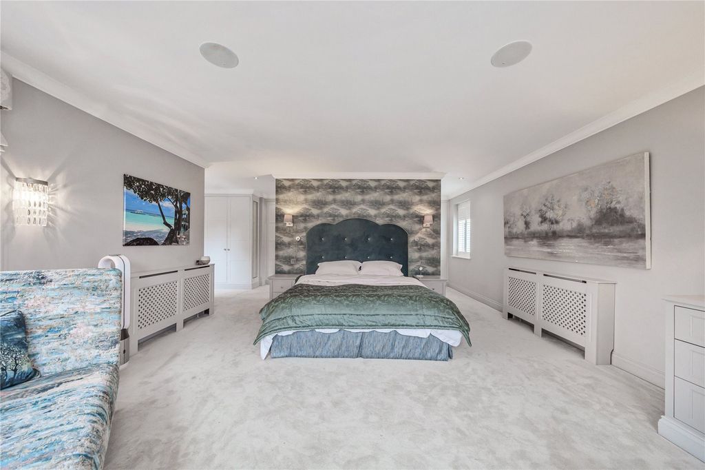 Property photo 3 of 9 Picture No. 44