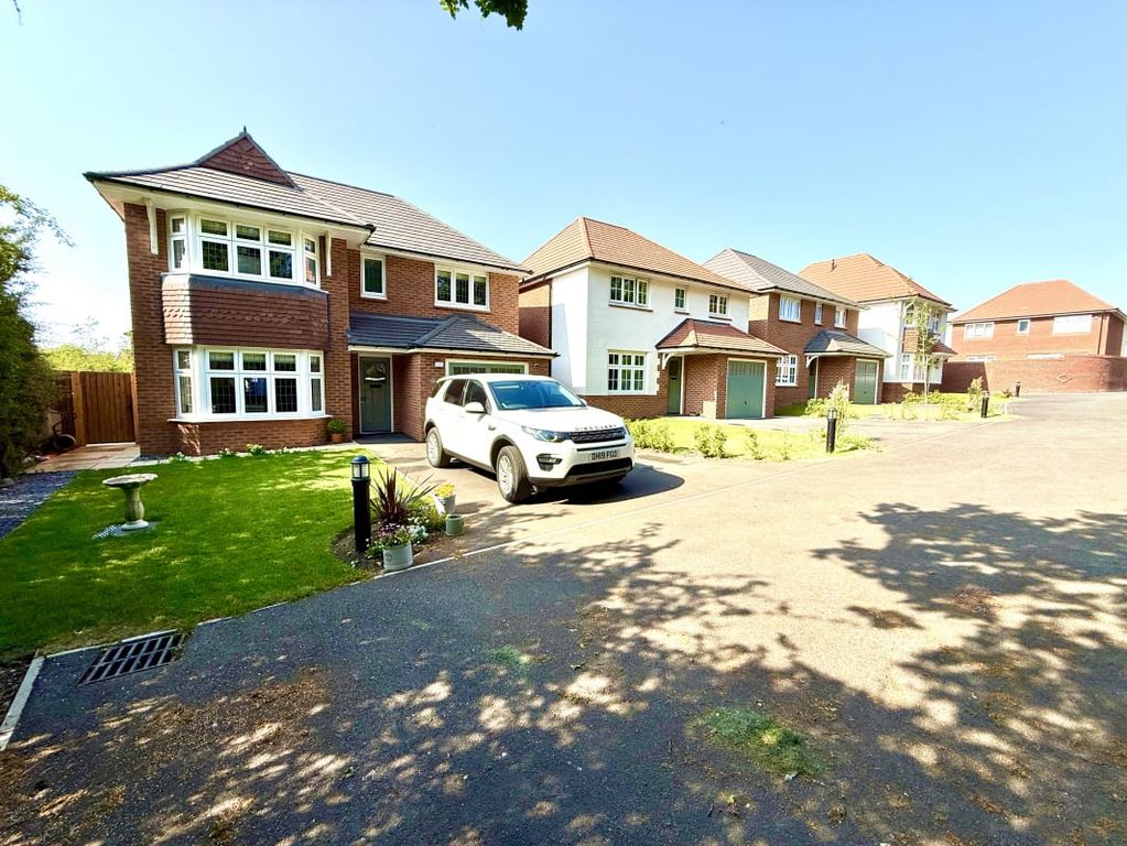 Property photo 2 of 29
