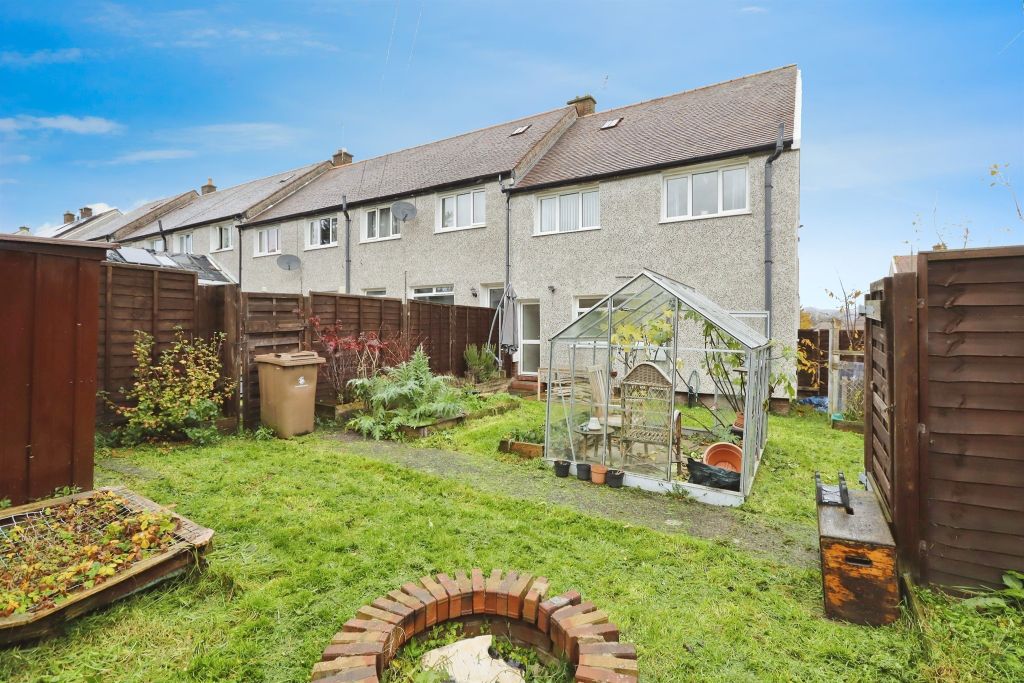 Property photo 3 of 22