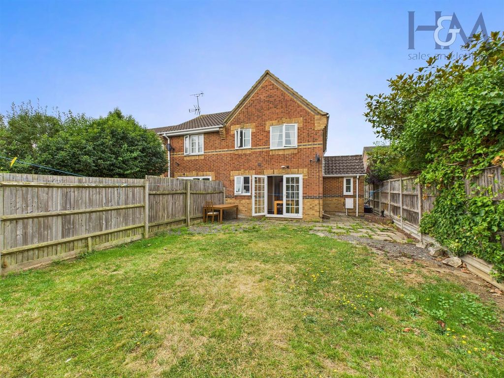 Property photo 2 of 20 Rear Garden