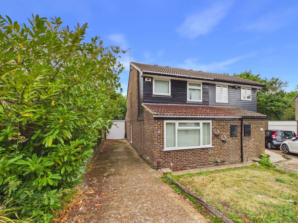 Property photo 1 of 18