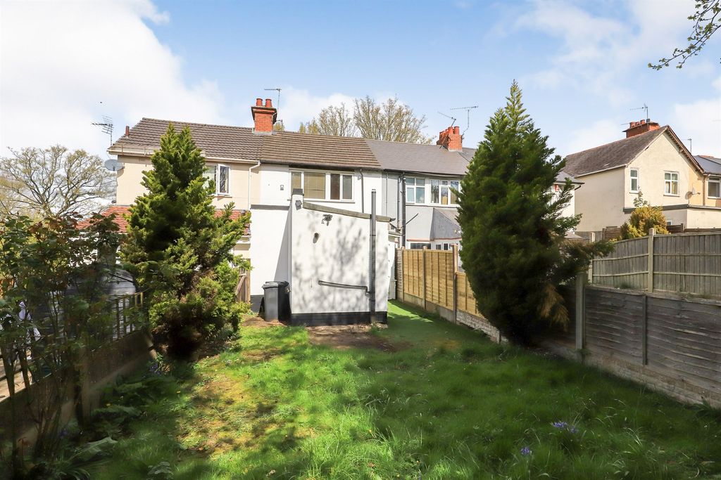 Property photo 2 of 20