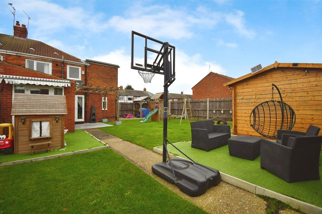 Property photo 3 of 19 1Eec2Bac-U 20 2842 29.Jpg