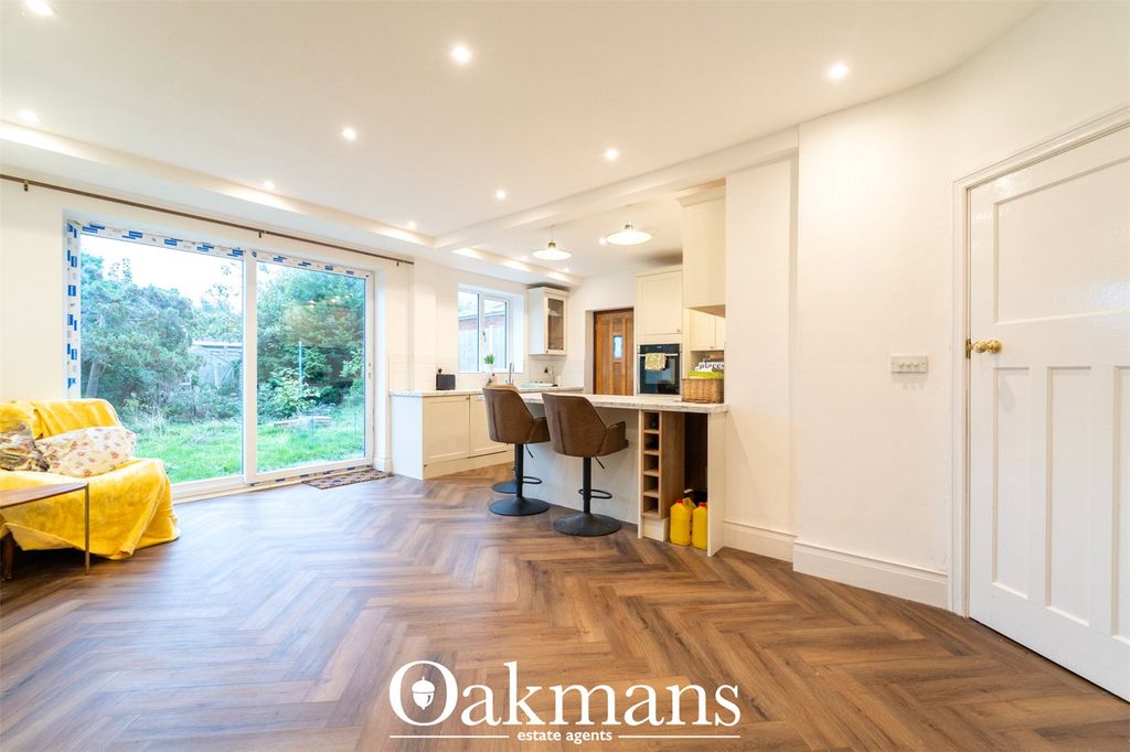 Property photo 2 of 32 Picture No. 04