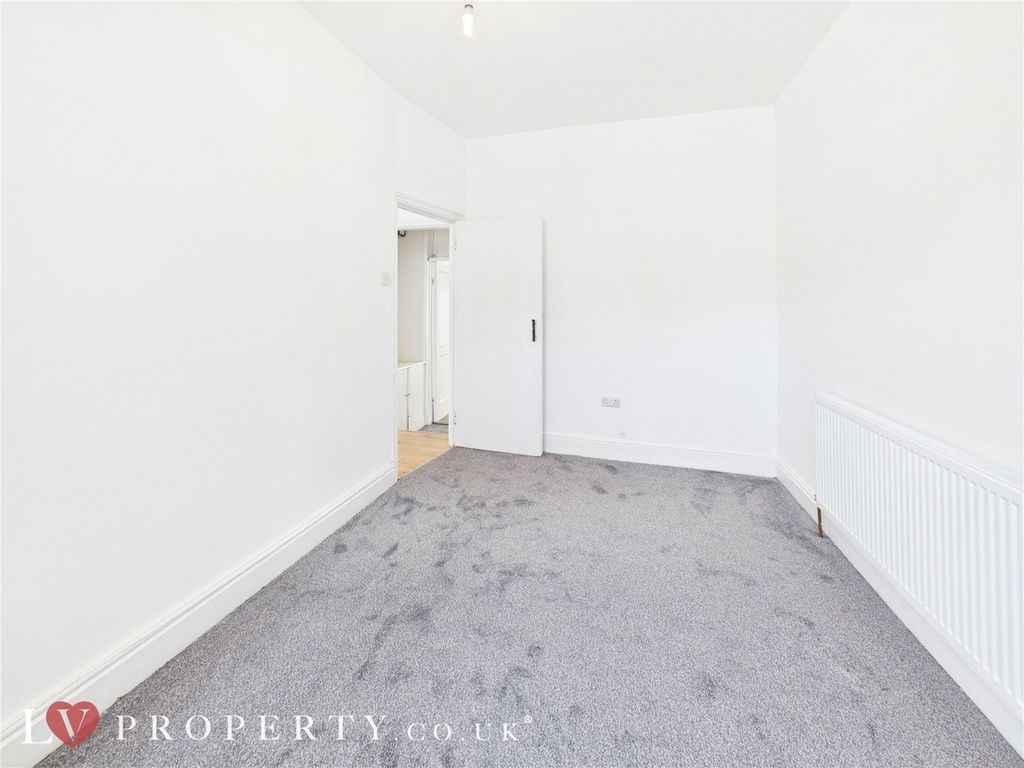 Property photo 2 of 14 Picture No. 14