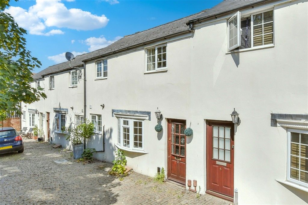 Property photo 1 of 16 External (Web)