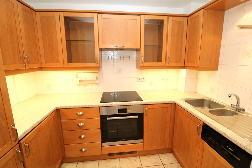Property photo 3 of 11 Img_9290