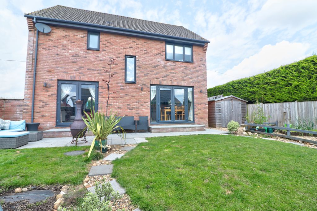 Property photo 2 of 25 Rear