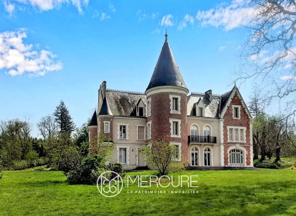 Property photo 1 of 14 Renovated Château, 66Ha, Swimming Pool, Spring