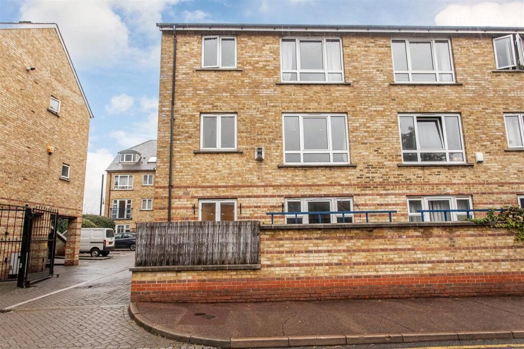 Property photo 1 of 11 Picture No. 22