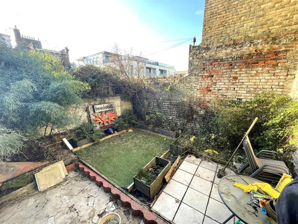 Property photo 2 of 10 Img_3535.Jpg