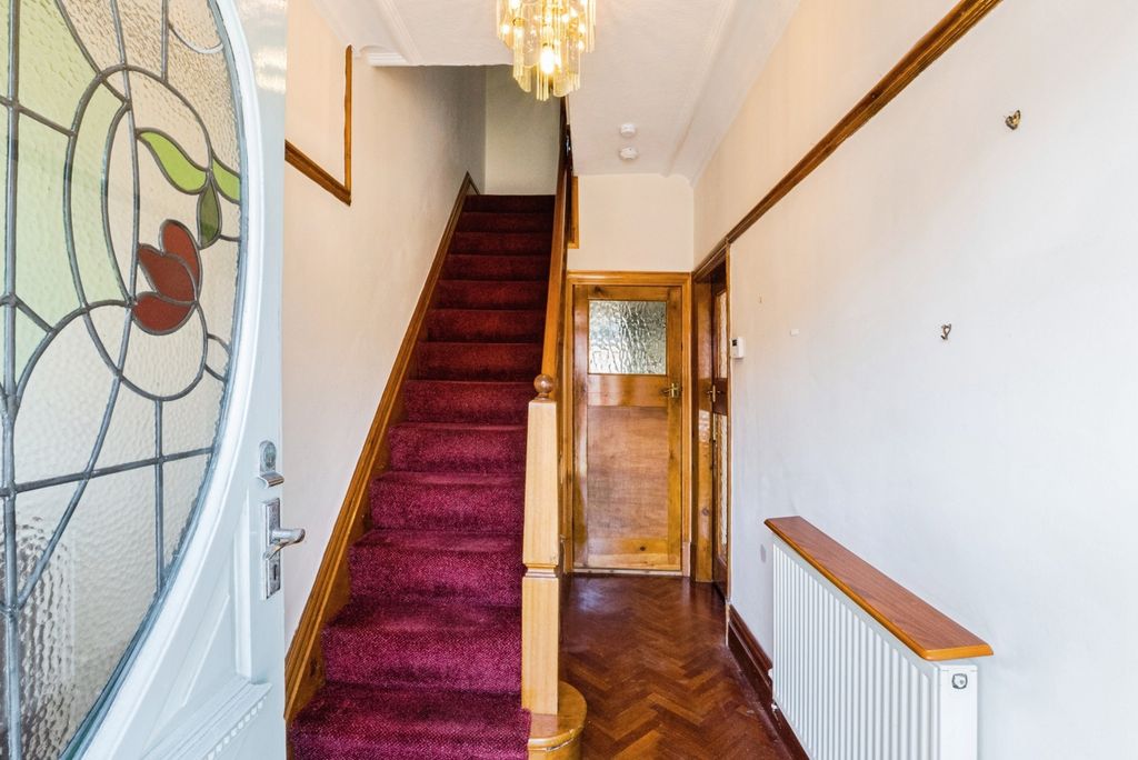Property photo 2 of 18 Pbox-Img.Jpg