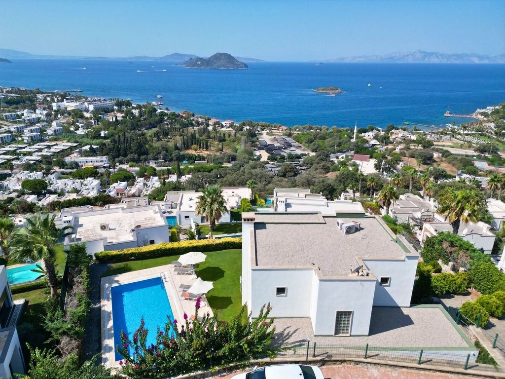 Property photo 2 of 22 Panoramic Sea View Villa For Sale In Kadikalesi, Bodrum - Main View Of The Sea View Villa
