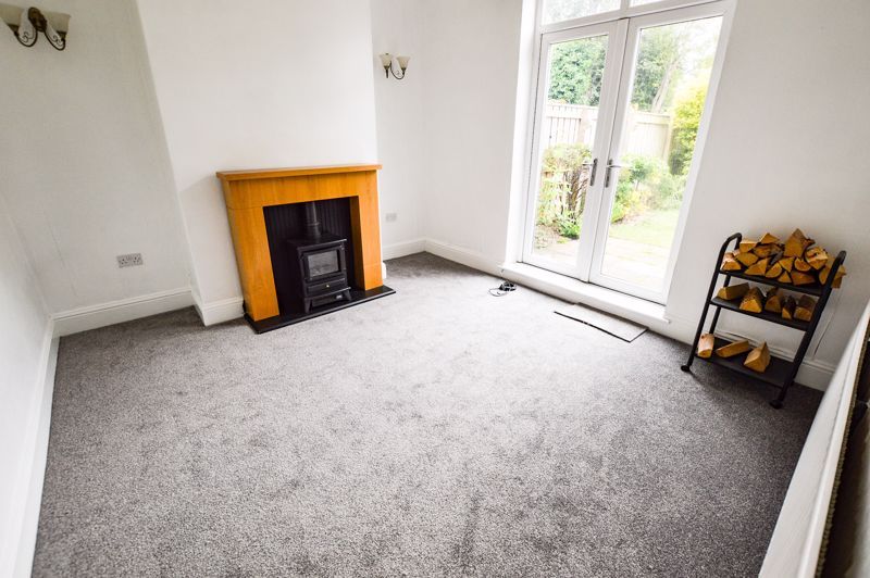 Property photo 3 of 11 Photo 6