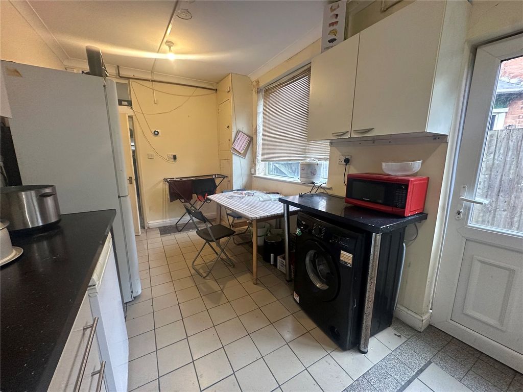 Property photo 3 of 11 Picture No. 05