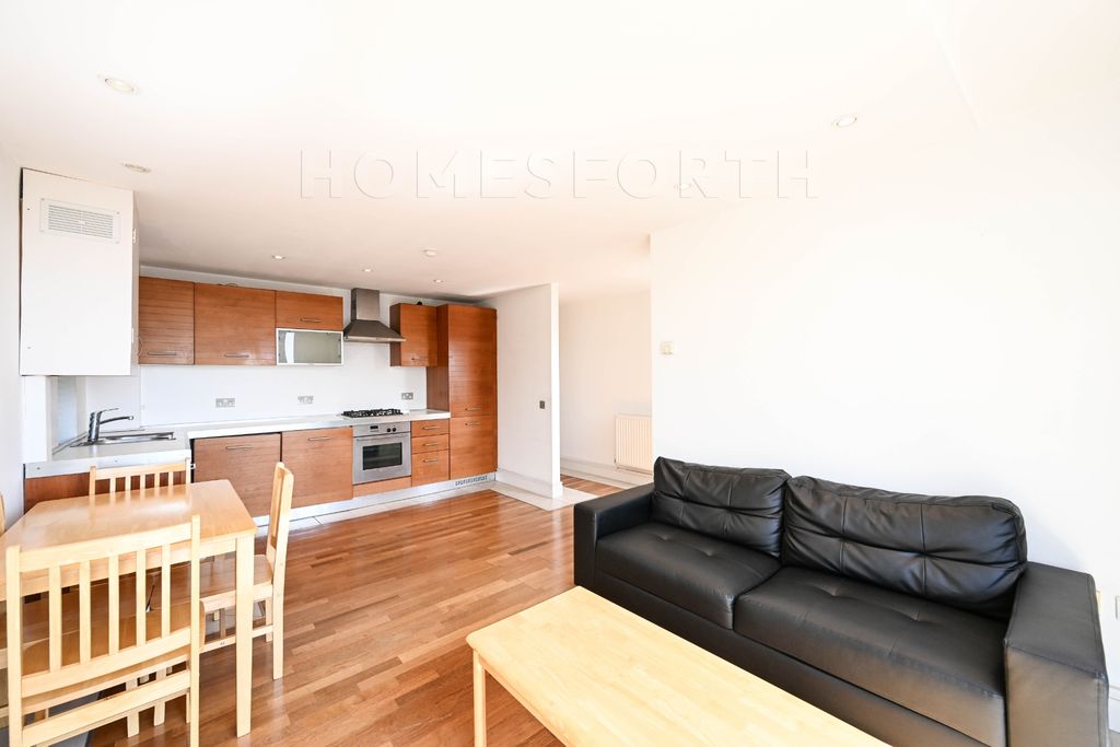 Property photo 1 of 16 Photo 16