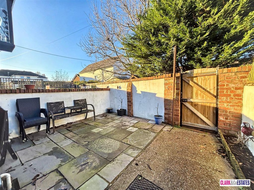 Property photo 3 of 10 Back Garden