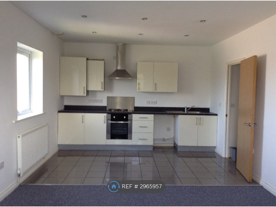 Property photo 2 of 4