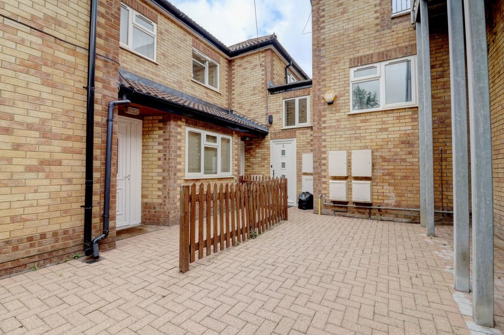 Property photo 1 of 12 Picture No. 12