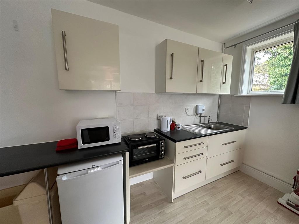 Property photo 3 of 7 6.Jpg