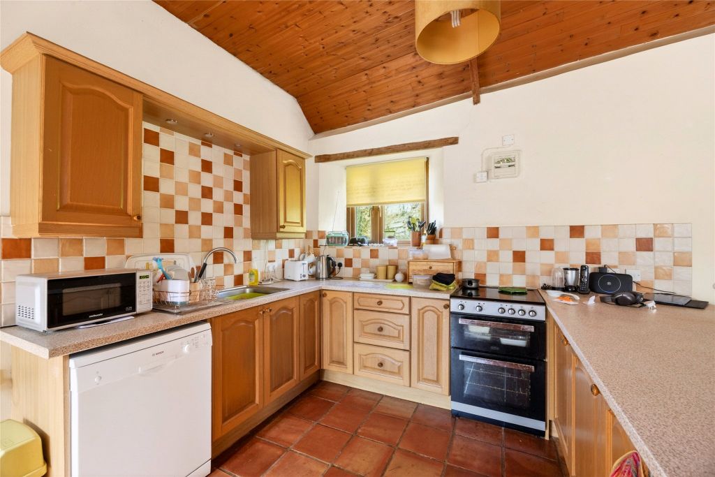 Property photo 3 of 20 Picture No. 12