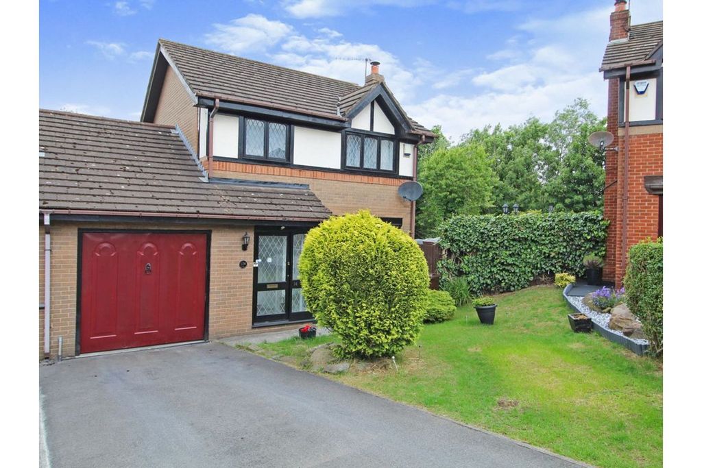 Property photo 3 of 18