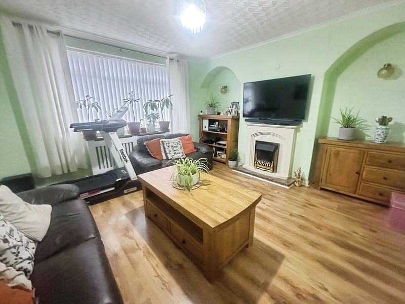 Property photo 2 of 15 Photo 12