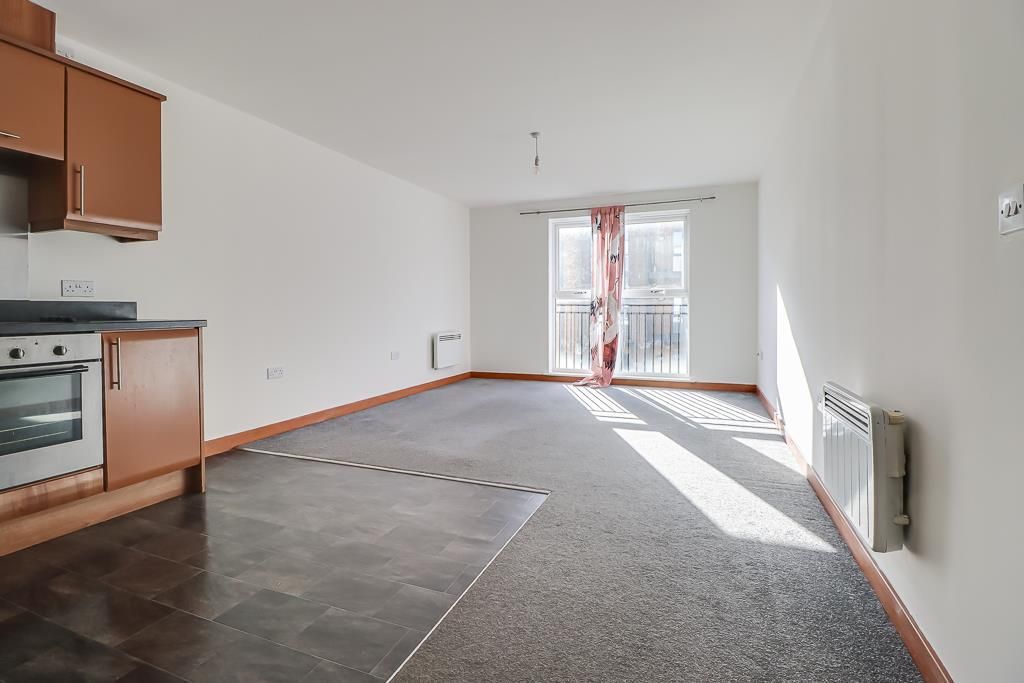 Property photo 2 of 15 Kitchen/Living Room