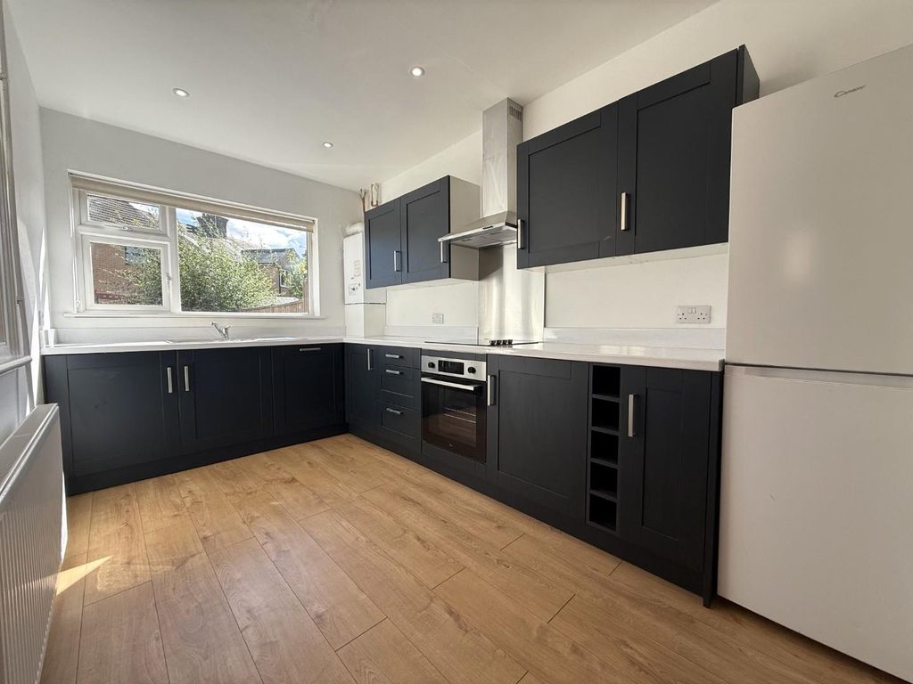 Property photo 1 of 13 Kitchen