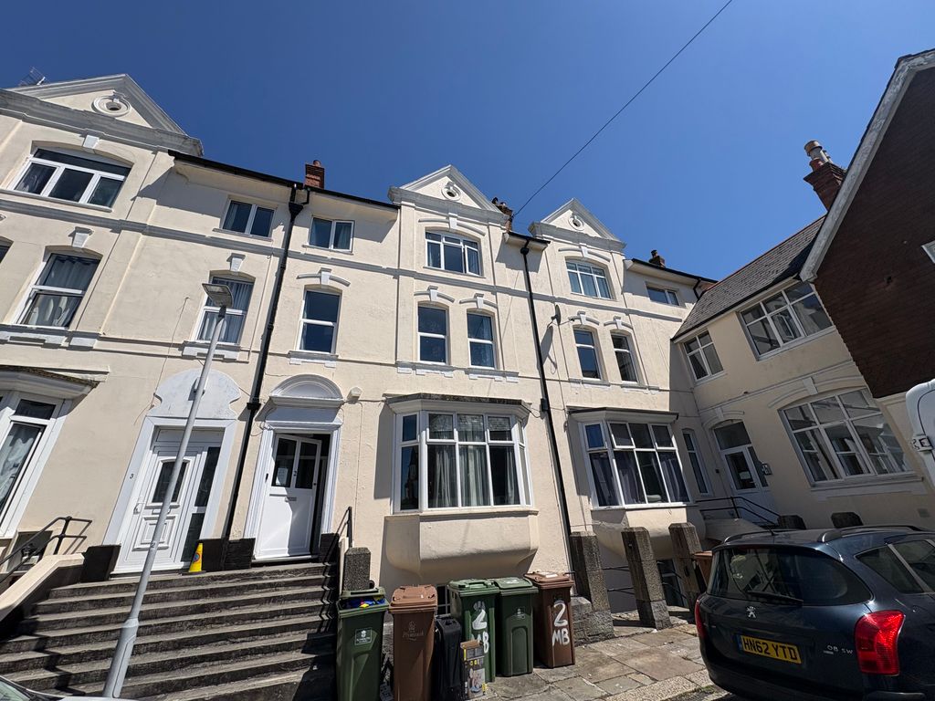 Property photo 1 of 1