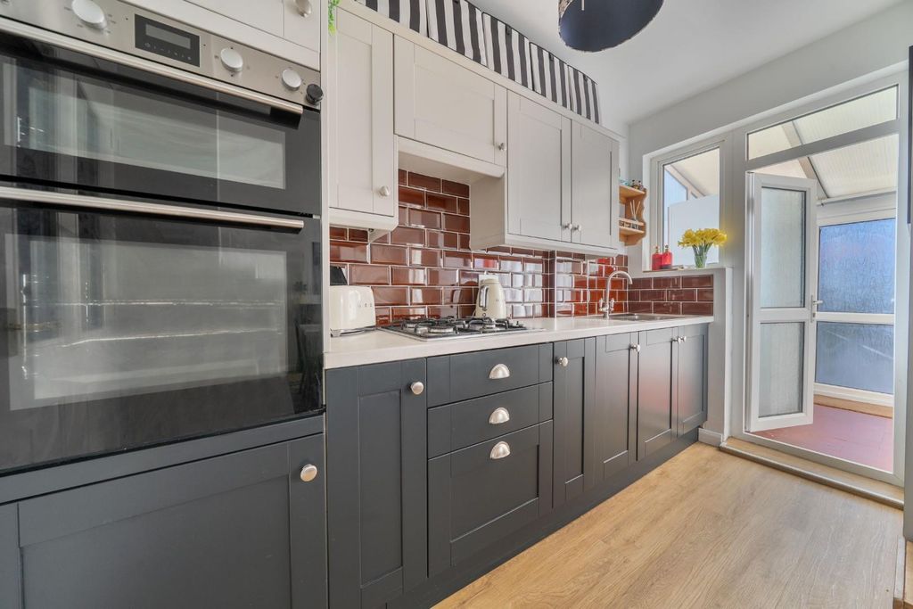 Property photo 3 of 11 1-69d503091d98B-1439208-14-69d4c6Bba0Ff8-1.Jpg