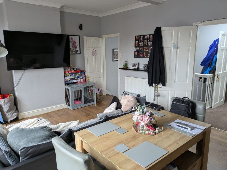 Property photo 3 of 32