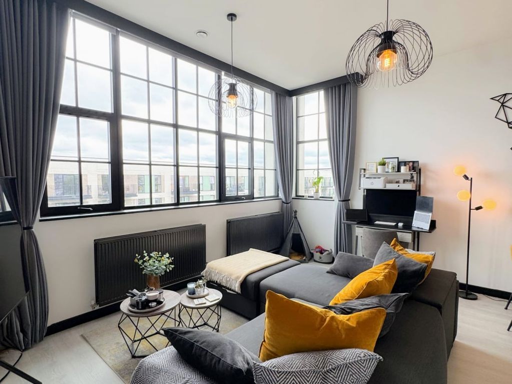 Property photo 3 of 10