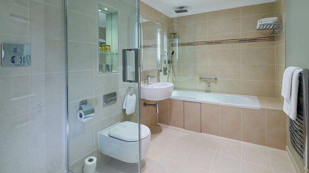 Property photo 3 of 9