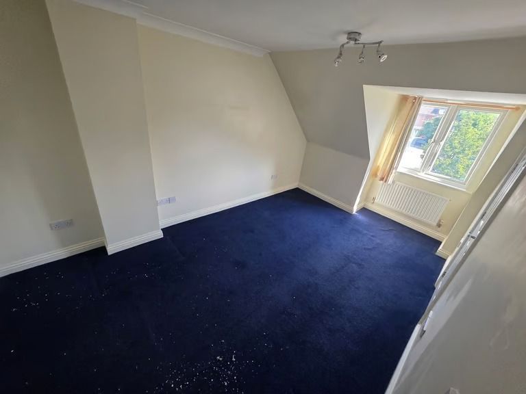 Property photo 3 of 3