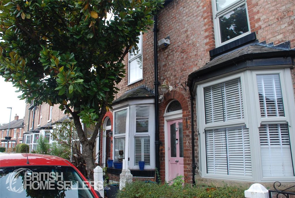 Property photo 2 of 15 Picture No. 18