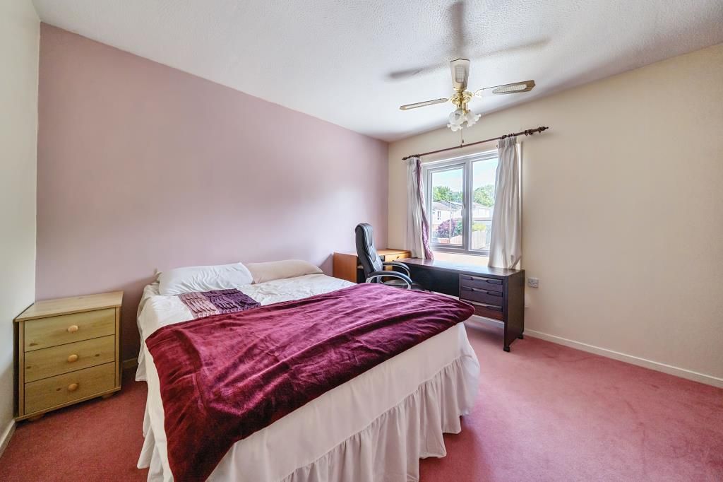 Property photo 3 of 17 Bedroom