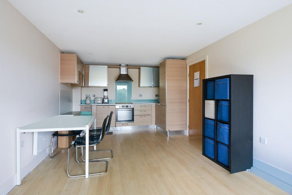 Property photo 1 of 8 Capital Square, 118 (2).Jpg