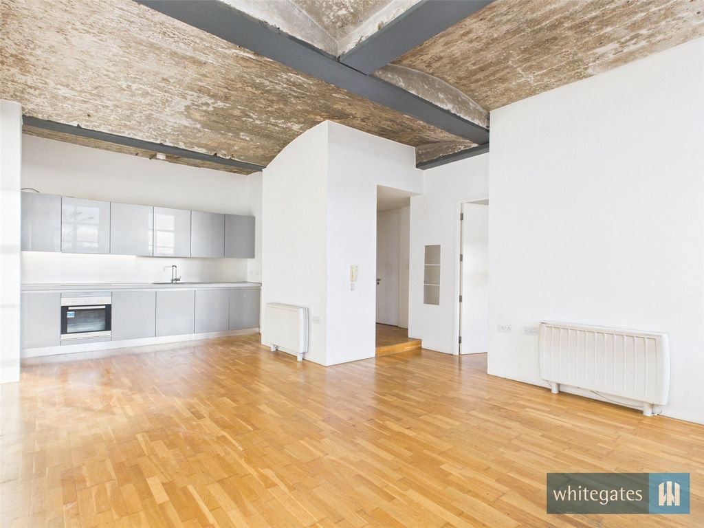 Property photo 2 of 8 Picture No. 06