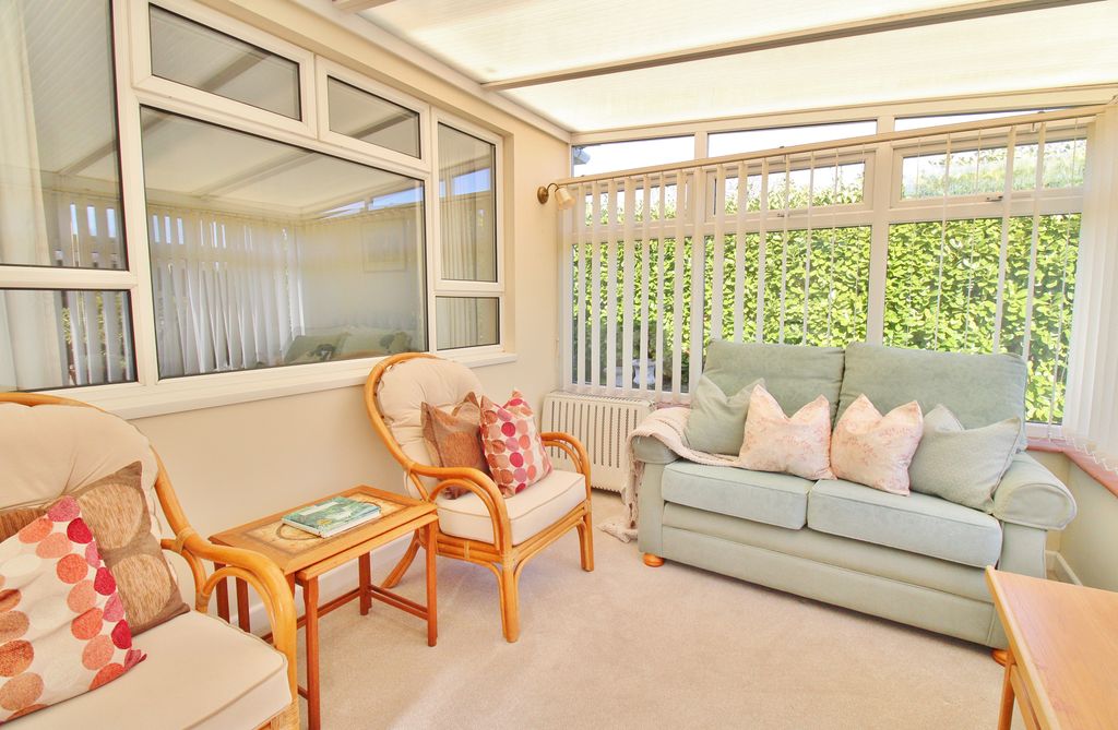 Property photo 2 of 24