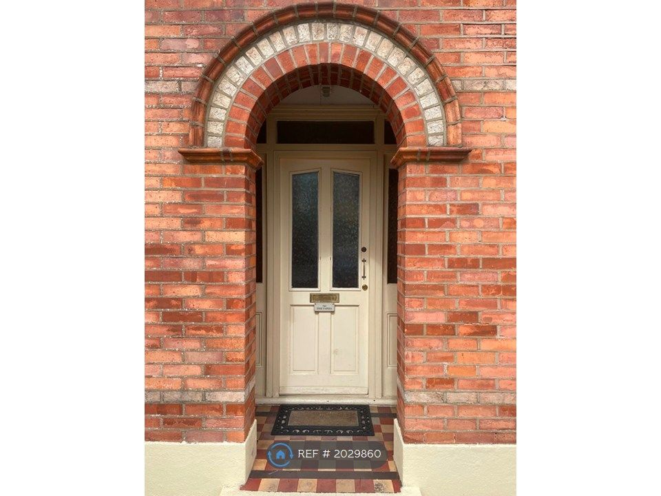 Property photo 3 of 21