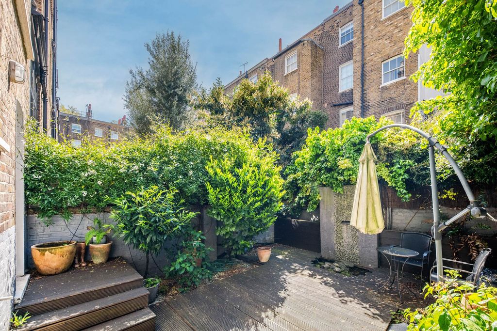 Property photo 3 of 5