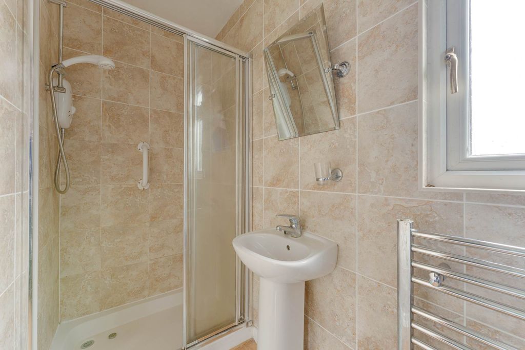 Additional image 13 of 4 bed bungalow for saleCedar Court, Kilbarchan PA10