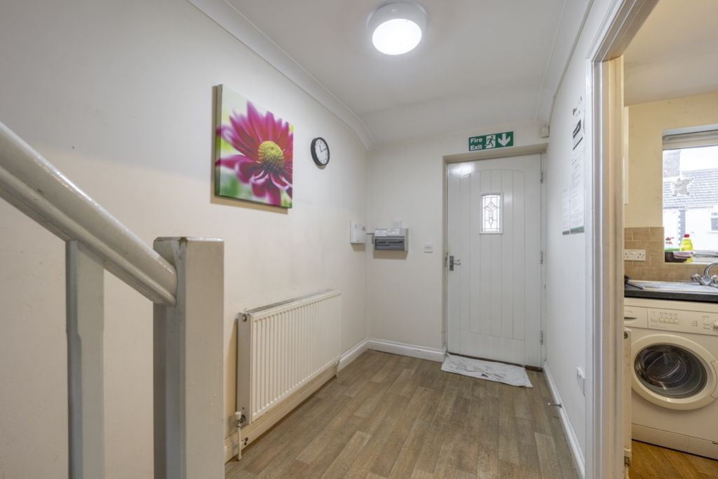 Property photo 3 of 7 4 Witham Riverside Mews (Boston)-2