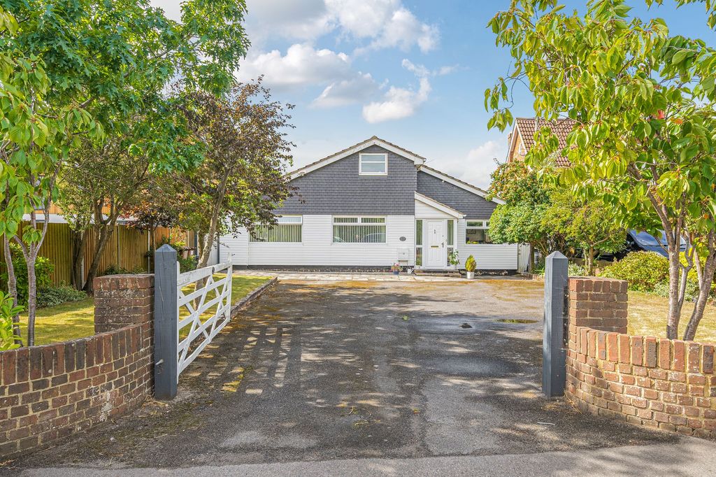 Property photo 1 of 22