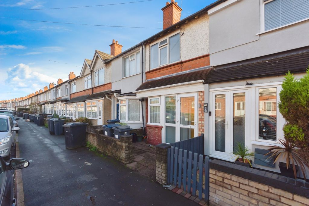 Property photo 2 of 18 Photo